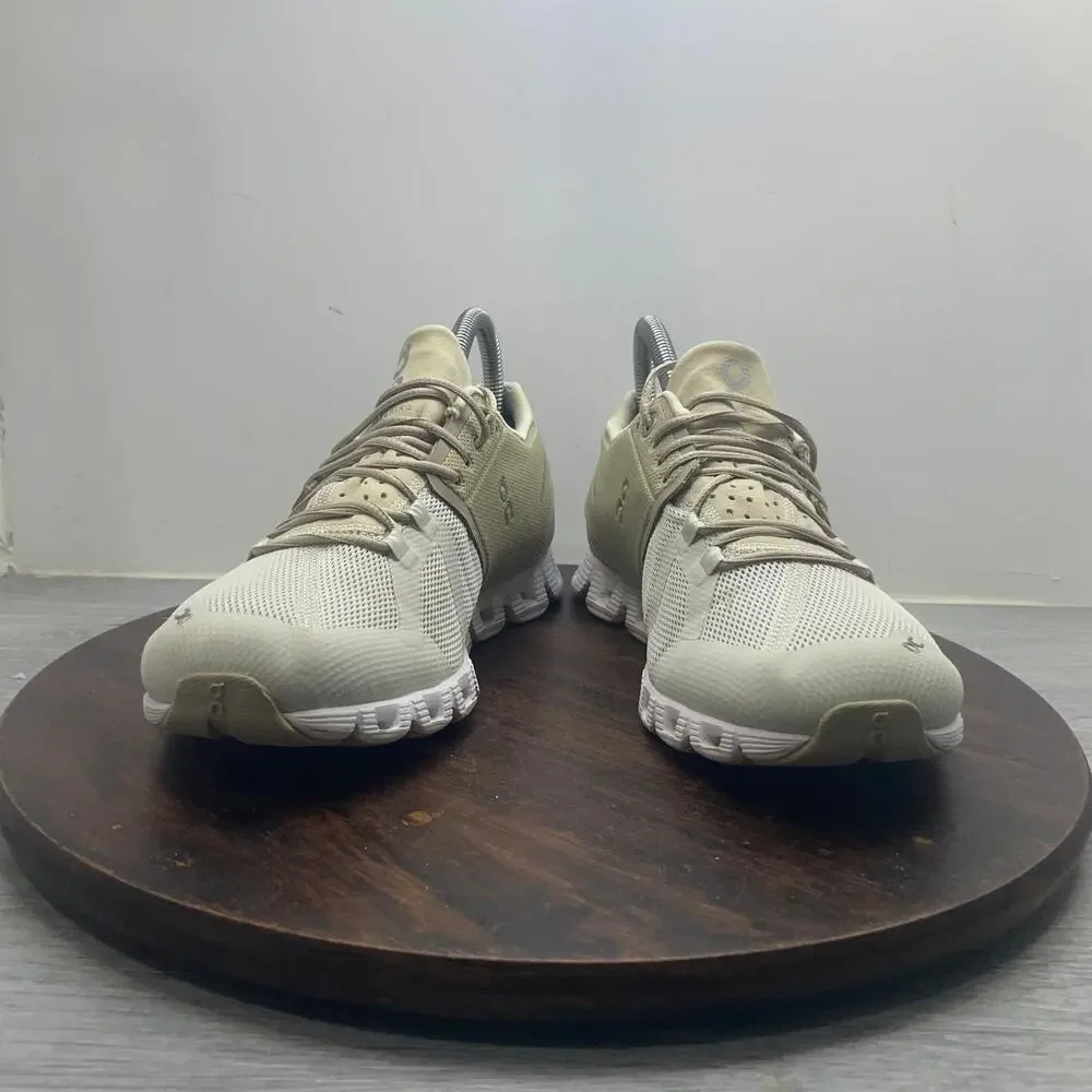 On Cloud 5 Women's Athletic Running Sneakers Shoes Cream/Sand Comfort Size 7.5